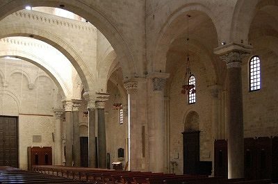 Basilica di San Nicola (Bari, Apuli, Itali), Basilica di San Nicola (Apulia, Italy)