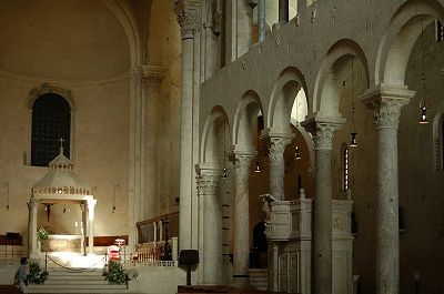 Kathedraal van Bari (Apulië, Italië); Bari Cathedral (Apulia, Italy)