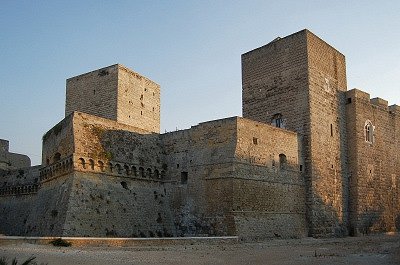 Kasteel van Bari (Apuli, Itali); Bari Castle (Apulia, Italy)