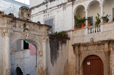 Palazzo (Bitonto, Apulië, Italië); Palazzo (Bitonto, Apulia, Italy)