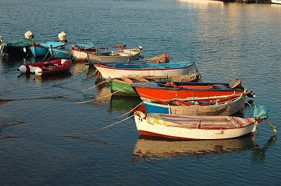 Haven van Giovinazzo (Apuli, Itali); Harbour of Giovinazzo (Apulia, Italy)