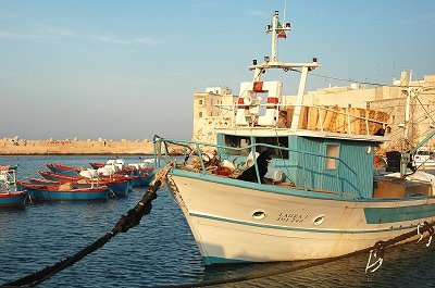 Vissersboot (Apuli, Itali), Fishing boat (Apulia, Italy)