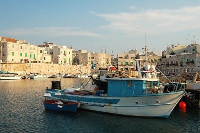 Vissersboot (Apuli, Itali), Fishing boat (Apulia, Italy)