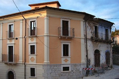 Pescina (Abruzzen, Itali), Pescina (Abruzzo, Italy)