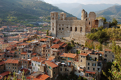 Dolceacqua (IM, Liguri, Itali), Dolceacqua (IM, Liguria, Italy)