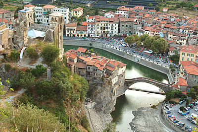 Dolceacqua (IM, Liguri, Itali), Dolceacqua (IM, Liguria, Italy)