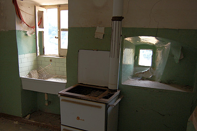 Verlaten huis in Corvara (Abruzzen, Itali), Abandoned house in Corvara (Abruzzo, Italy)