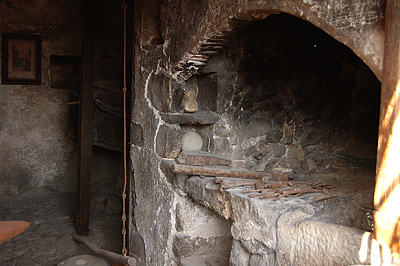 Oude smederij in Corvara (Abruzzen, Itali), Former blacksmith in Corvara (Abruzzo, Italy)