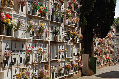 Begraafplaats van Alberobello (BA, Apuli, Itali); Graveyard of Alberobello (BA, Pugllia, Italy)