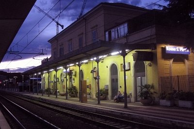 Station Rome Sint-Pieter (Itali), Roma San Pietro railway station (Rome, Italy).