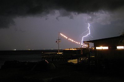 Onweer, Vico Equense (Campani, Italia); Thunderstorm, Vico Equense (Campania, Italy)