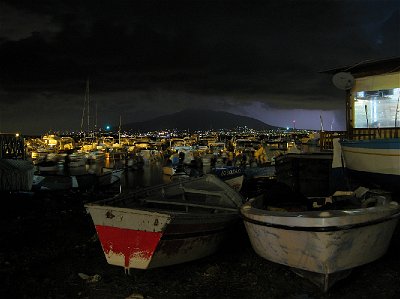 Haven van Vico Equense (Campani, Italia); Harbour of Vico Equense (Campania, Italy)