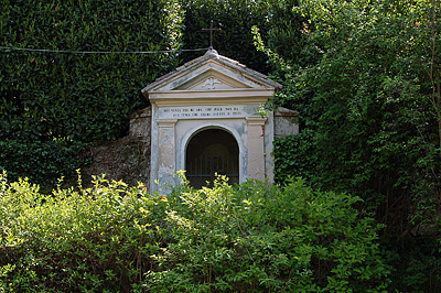 Wegaltaar, Asolo (TV, Veneto, Itali); Wayside shrine, Asolo (TV, Veneto, Italy)