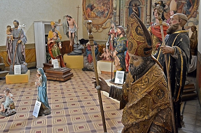 Heiligenbeelden in Scanno (Abruzzen, Itali); Statues of Saints, Scanno (Abruzzo, Italy)