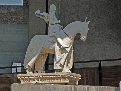 Ruiterstandbeeld van Cangrande I (Verona), Verona