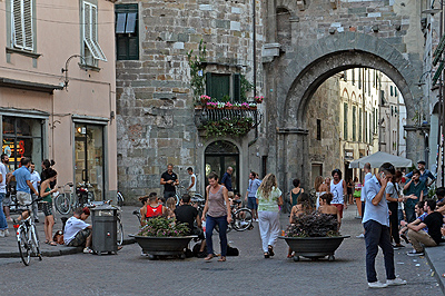 Porta dei Borghi, Lucca, Toscane, Itali, Porta dei Borghi, Lucca, Tuscany, Italy