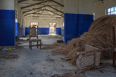 Verlaten fabriek in Pallerone, (Toscane, Itali), Abbandoned factory in Pallerone (Tuscany, Italy)