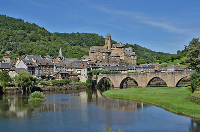 Estaing (Aveyron, Occitanie, Frankrijk), Estaing (Aveyron, Occitanie, France)