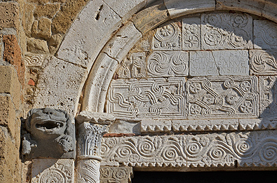 Kathedraal van Sovana (Toscane, Itali); Sovana Cathedral (Tuscany, Italy)