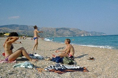 Op het strand van Mattinata (Apuli, Itali), On the beach of Mattinata (Apulia, Italy)