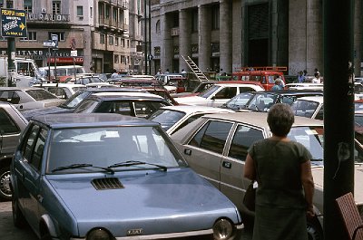 Straatbeeld, Napels (Campani, Itali); Street view, Naples (Campania, Italy)