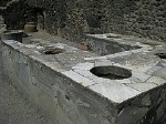 Thermopolium, Pompeii, Campani, Itali; Thermopolium, Pompeii, Campania, Italy