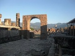 Boog van Germanicus, Pompeii; Arch of Germanicus, Pompeii