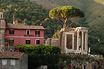 Tempel van Vesta in Tivoli (RM, Lazio, Itali); Temple of Vesta, Tivoli (RM, Lzio, Italy)